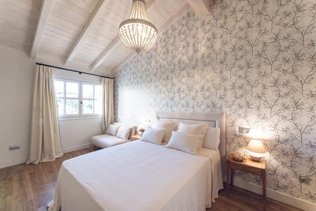 La Casa Del Jardin Villa Candeleda Eksteriør billede