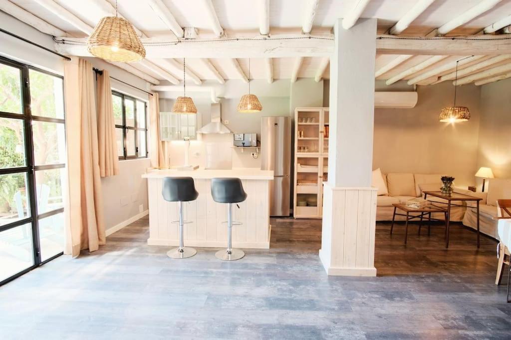 La Casa Del Jardin Villa Candeleda Eksteriør billede