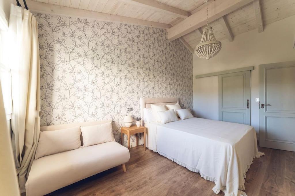 La Casa Del Jardin Villa Candeleda Eksteriør billede