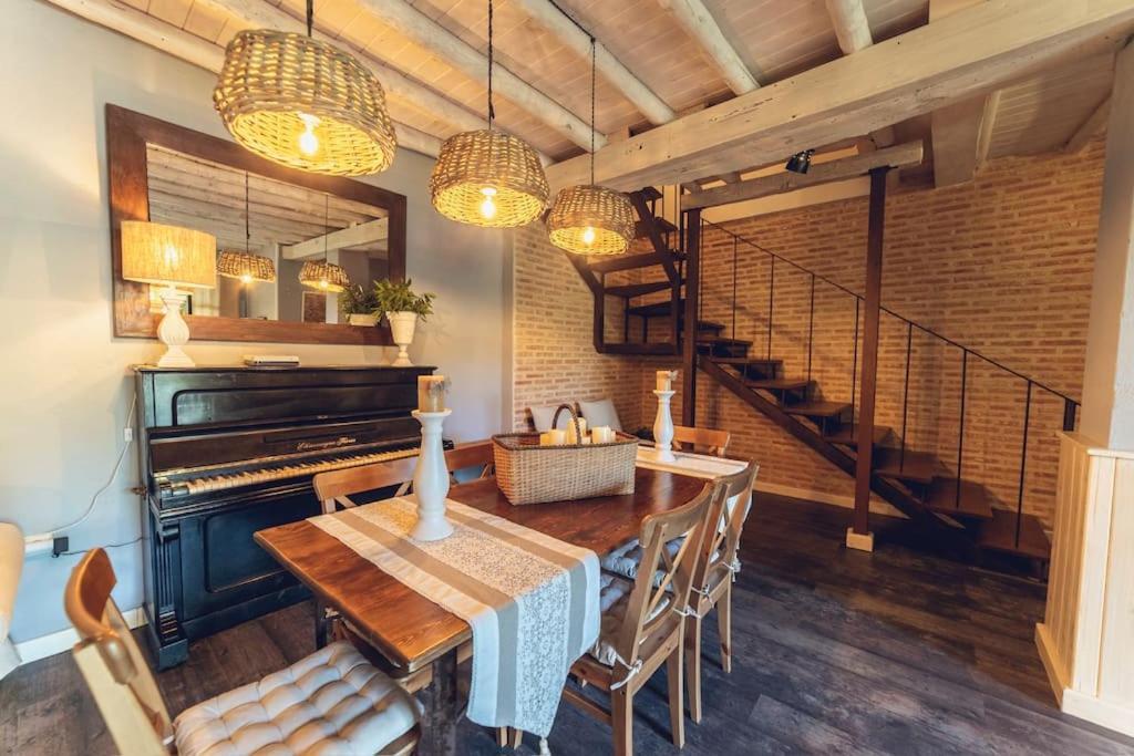 La Casa Del Jardin Villa Candeleda Eksteriør billede