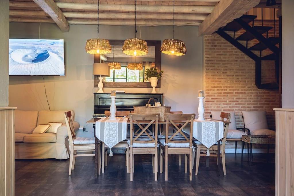 La Casa Del Jardin Villa Candeleda Eksteriør billede