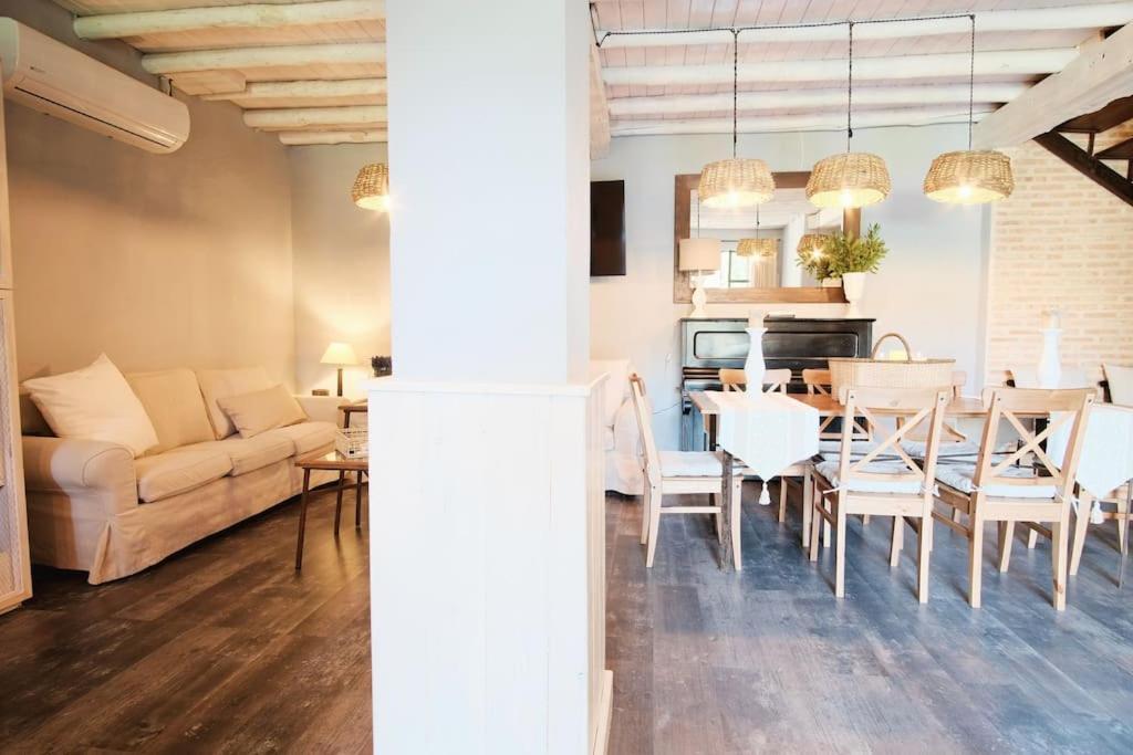 La Casa Del Jardin Villa Candeleda Eksteriør billede